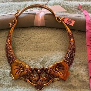 Elegant Gold-Tone Statement Necklace - Ornate Elephant Choker Collar